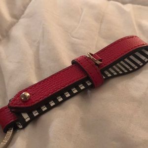 Henri Bendel keychain...